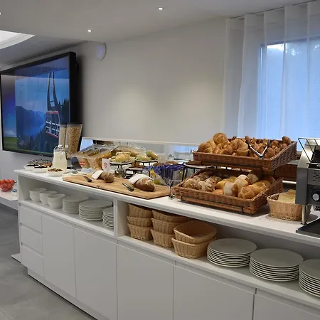 Hotel City Locarno Otel Locarno