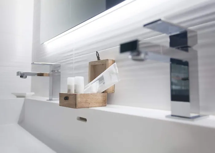 호텔 호텔 시티 로카르노 3*