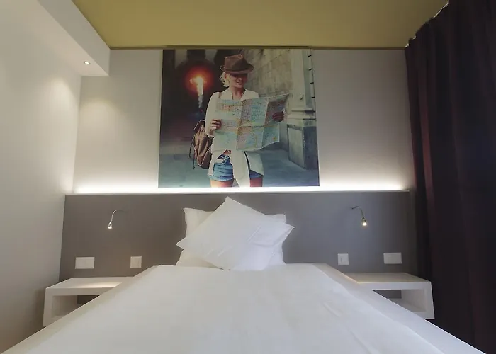 Hotel City Locarno 3*